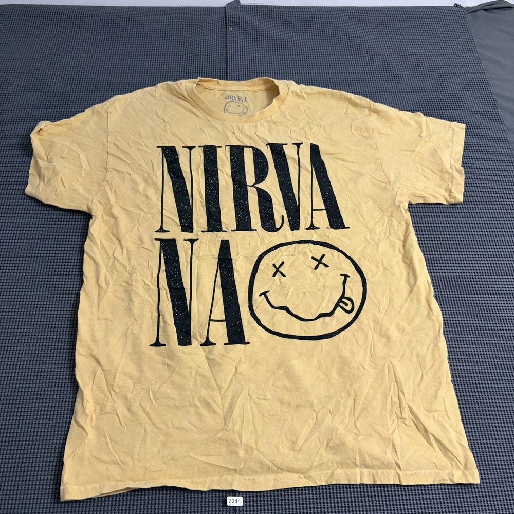 Nirvana Smiley Face Graphic T-Shirt Yellow Mens Large Rock Band Tee 100% Cotton